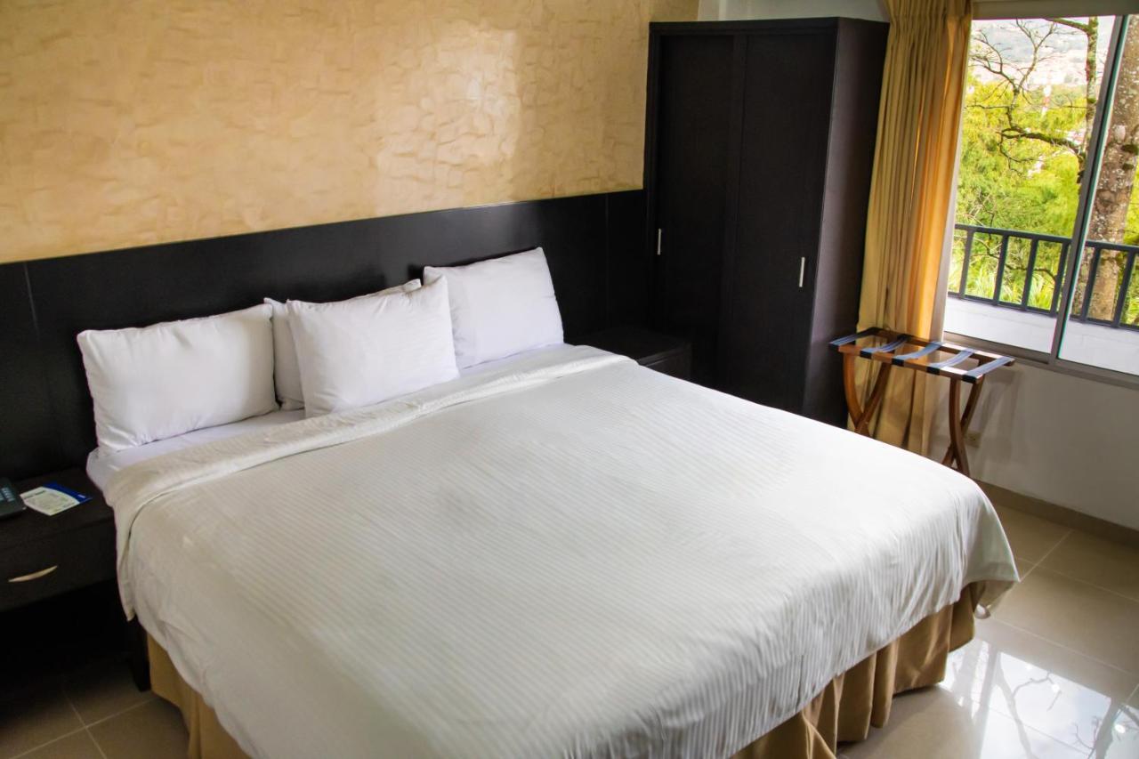 Hotel Tangara Dosquebradas Eksteriør billede